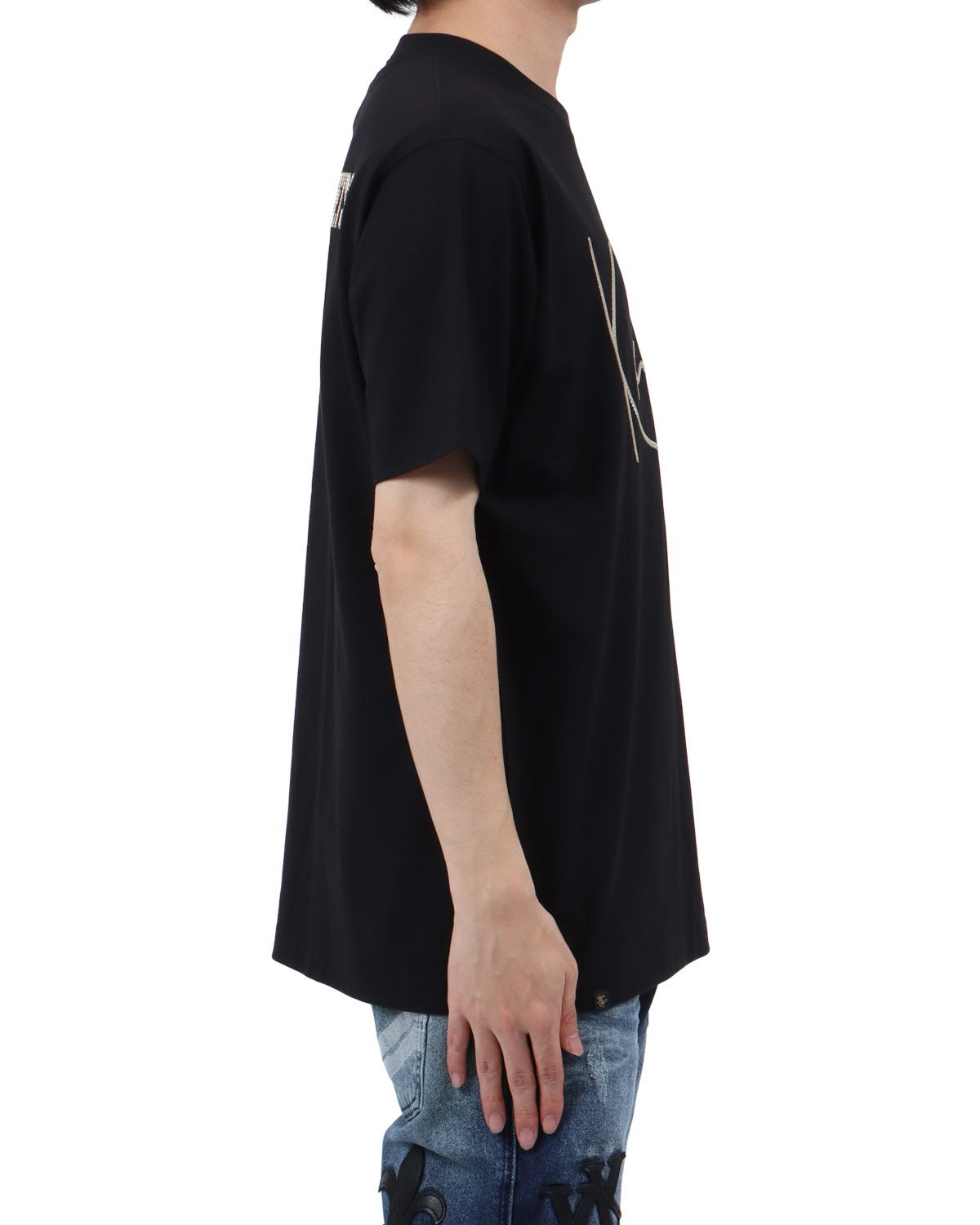 ブラック：173cm63kg(Lサイズ着用)