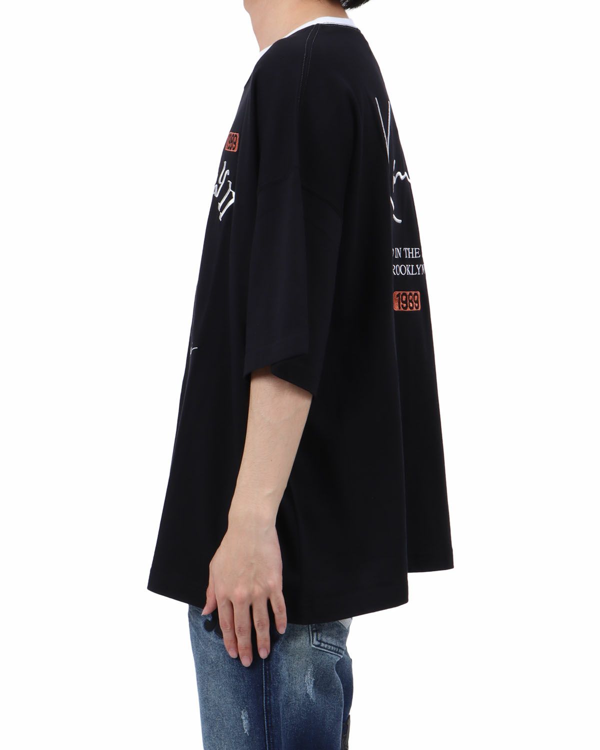 ブラック：173cm63kg(Lサイズ着用)