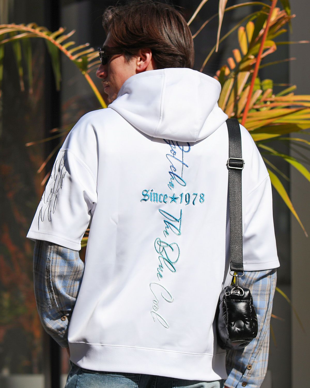 ホワイト：180cm/70kg(Lサイズ着用)