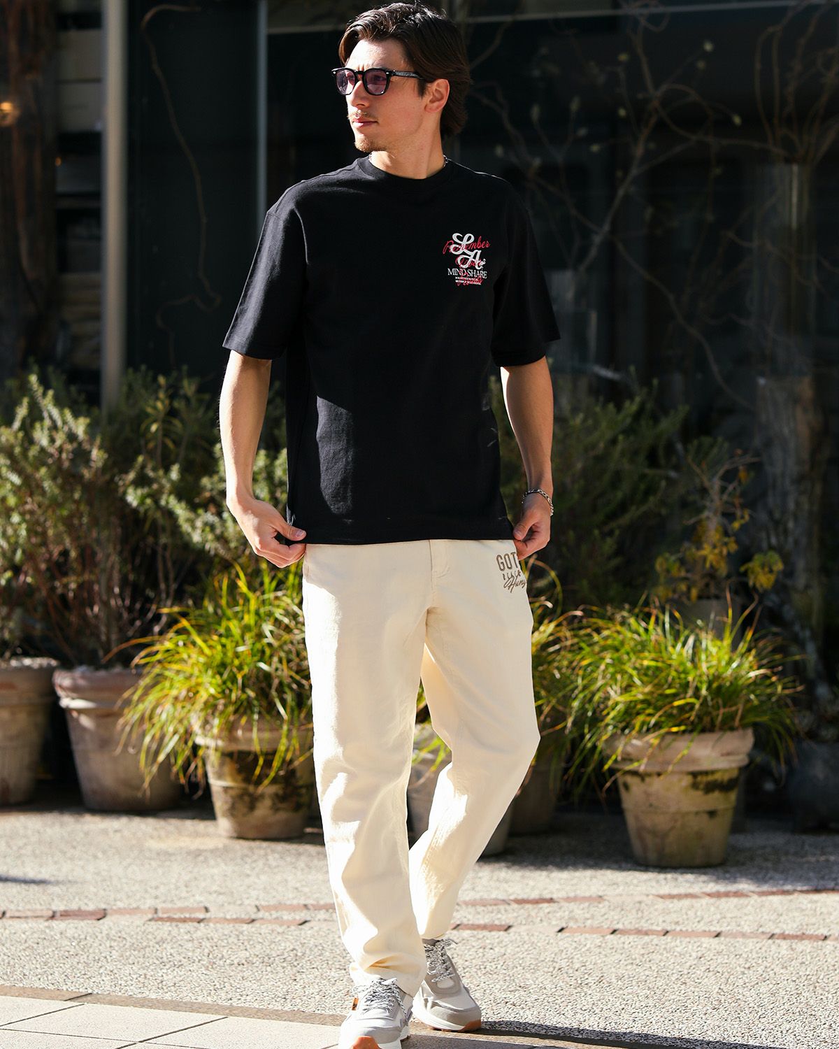 ブラック：180cm/70kg(Lサイズ着用)