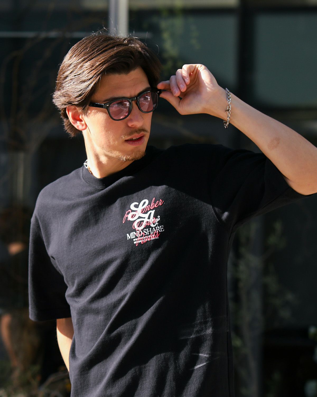 ブラック：180cm/70kg(Lサイズ着用)