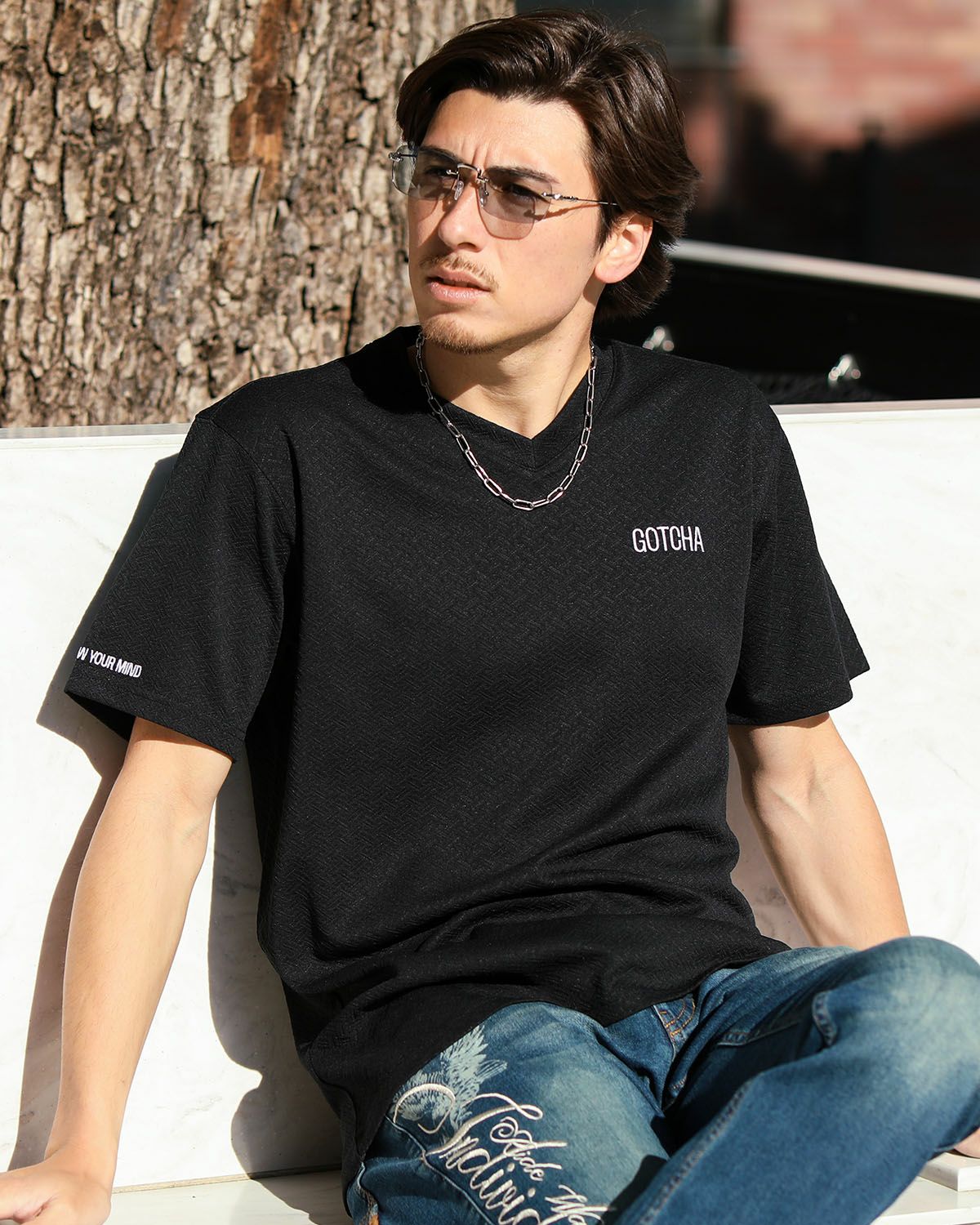 ブラック：180cm/70kg(Lサイズ着用)