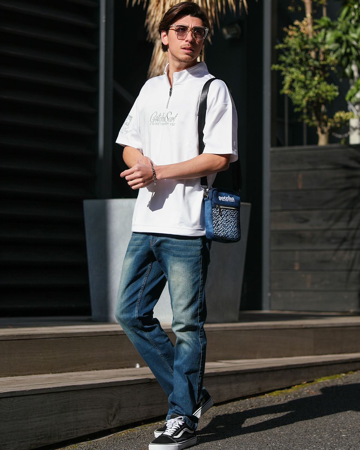 ホワイト：180cm/70kg(Lサイズ着用)