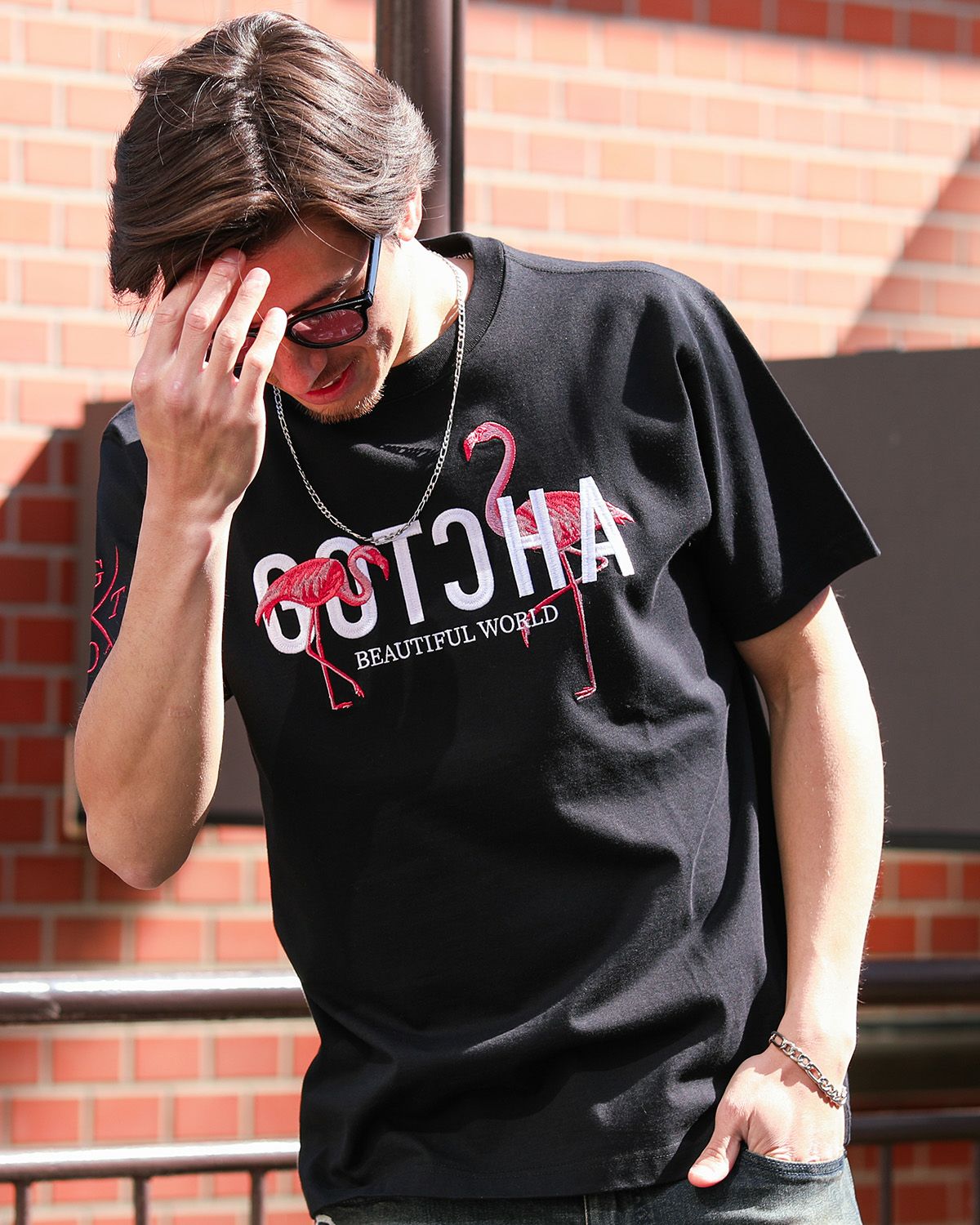 ブラック：180cm/70kg(Lサイズ着用)