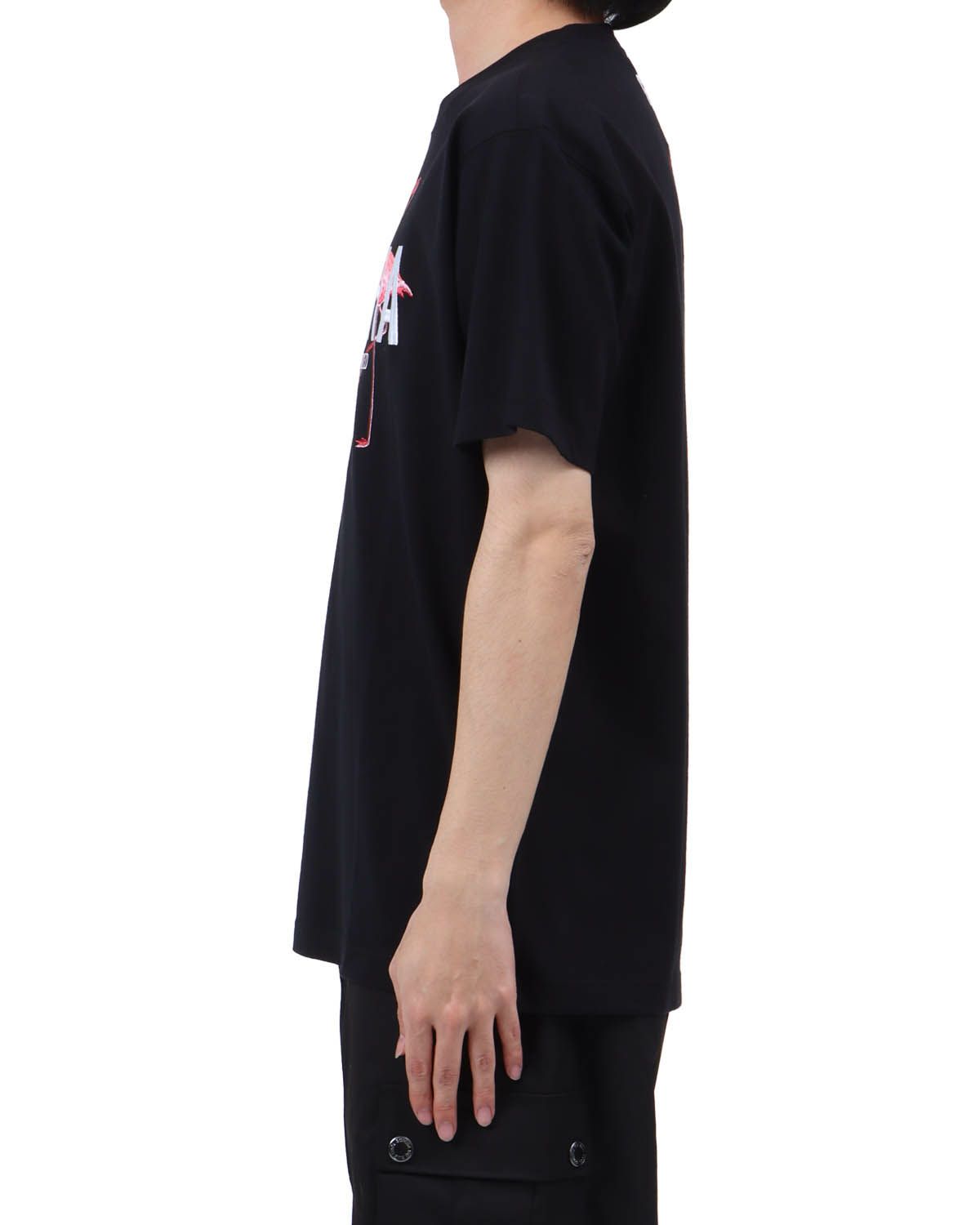 ブラック：173cm63kg(Lサイズ着用)