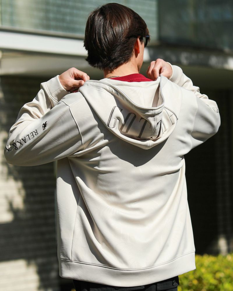 サンドベージュ：180cm/70kg(Lサイズ着用)