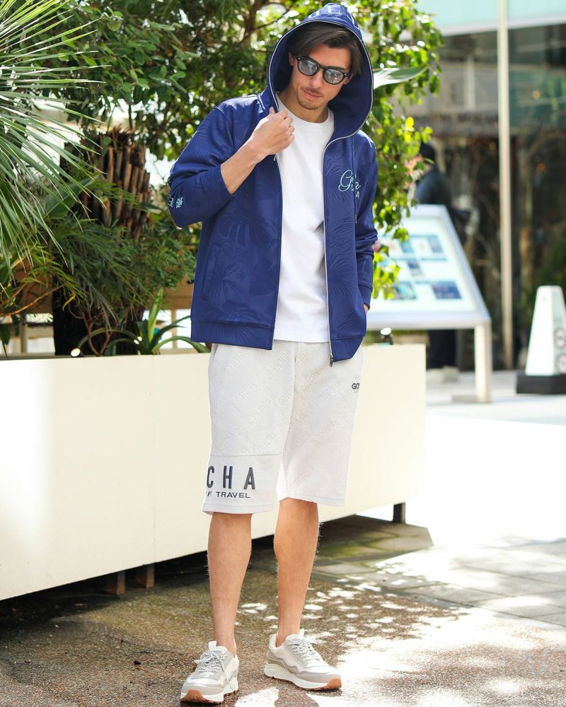 ネイビー：180cm/70kg(Lサイズ着用)