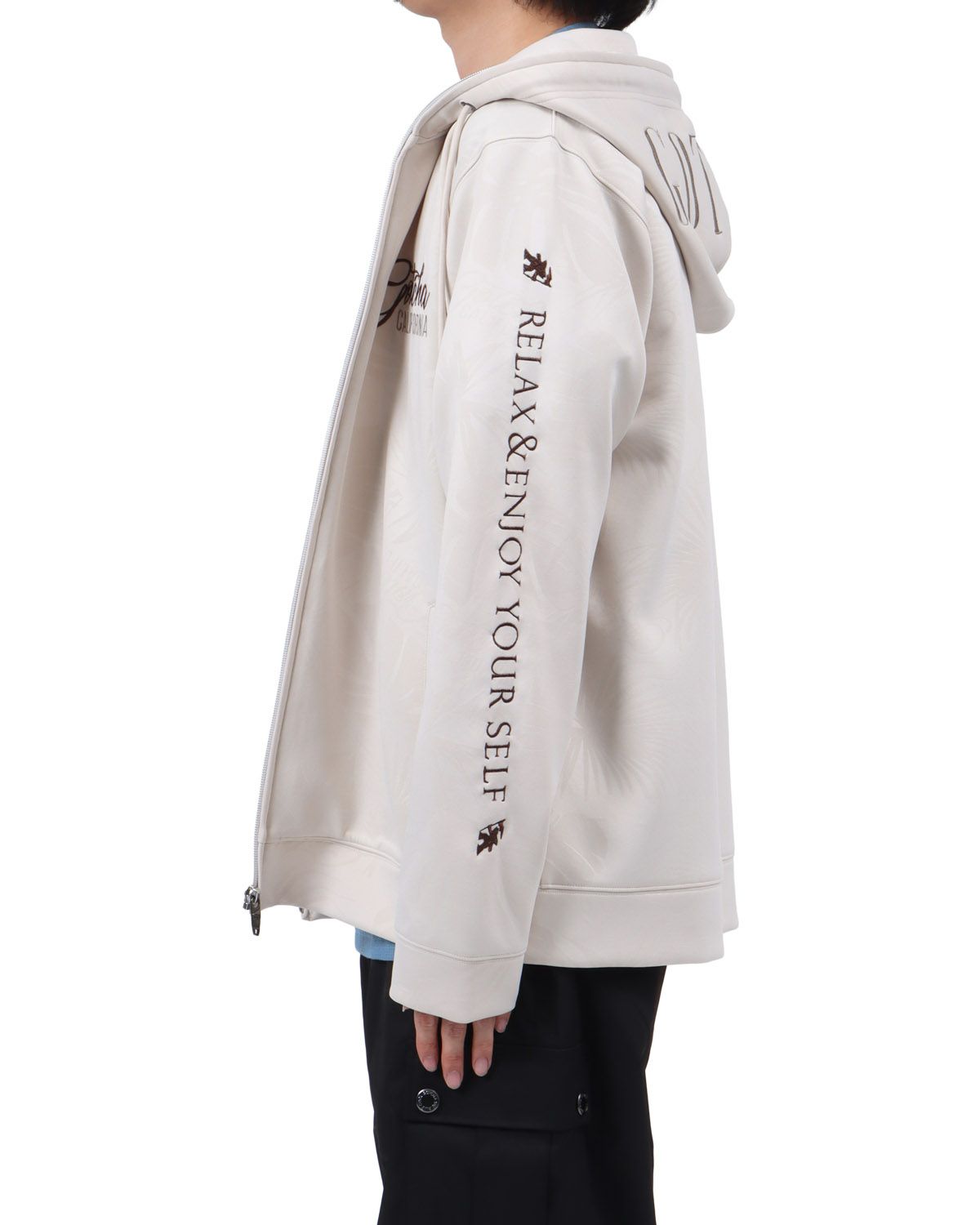 サンドベージュ：173cm63kg(Lサイズ着用)