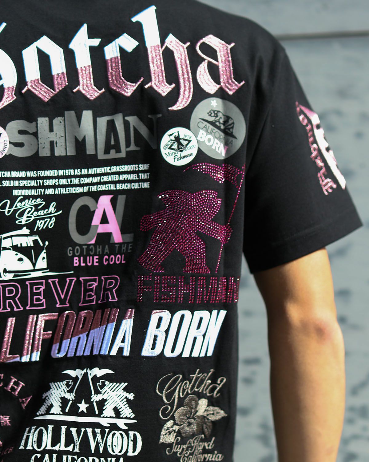 ブラック：180cm/70kg(Lサイズ着用)