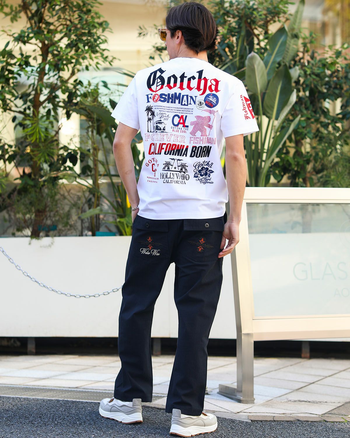 ホワイト：180cm/70kg(Lサイズ着用)