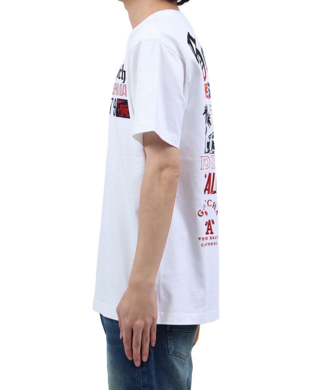 ホワイト：173cm63kg(Lサイズ着用)